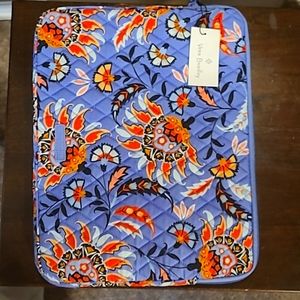 GORGEOUS Vera Bradley laptop sleeve! NWT!!
